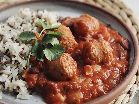 Rougail saucisse réunionnais